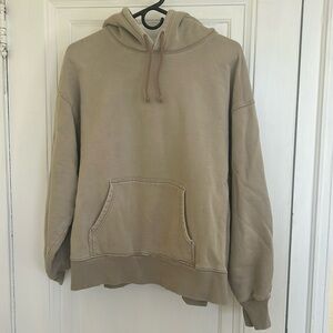 Aritzia Tna boyfriend hoodie